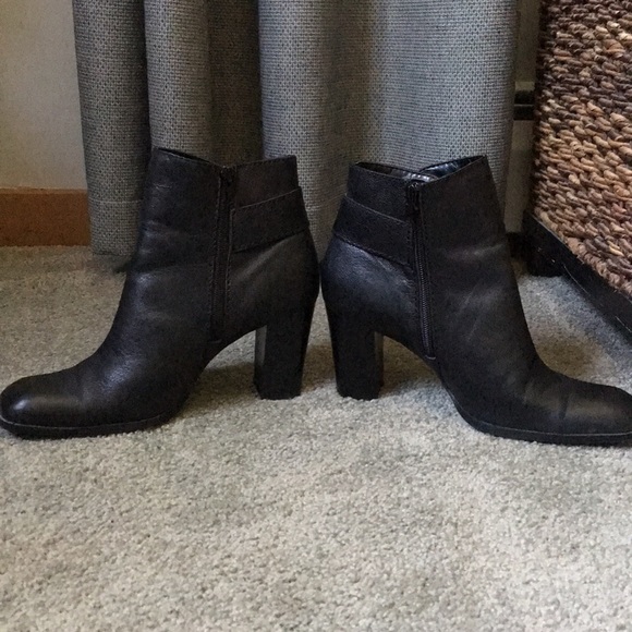 Ankle Boots - Picture 7 of 8